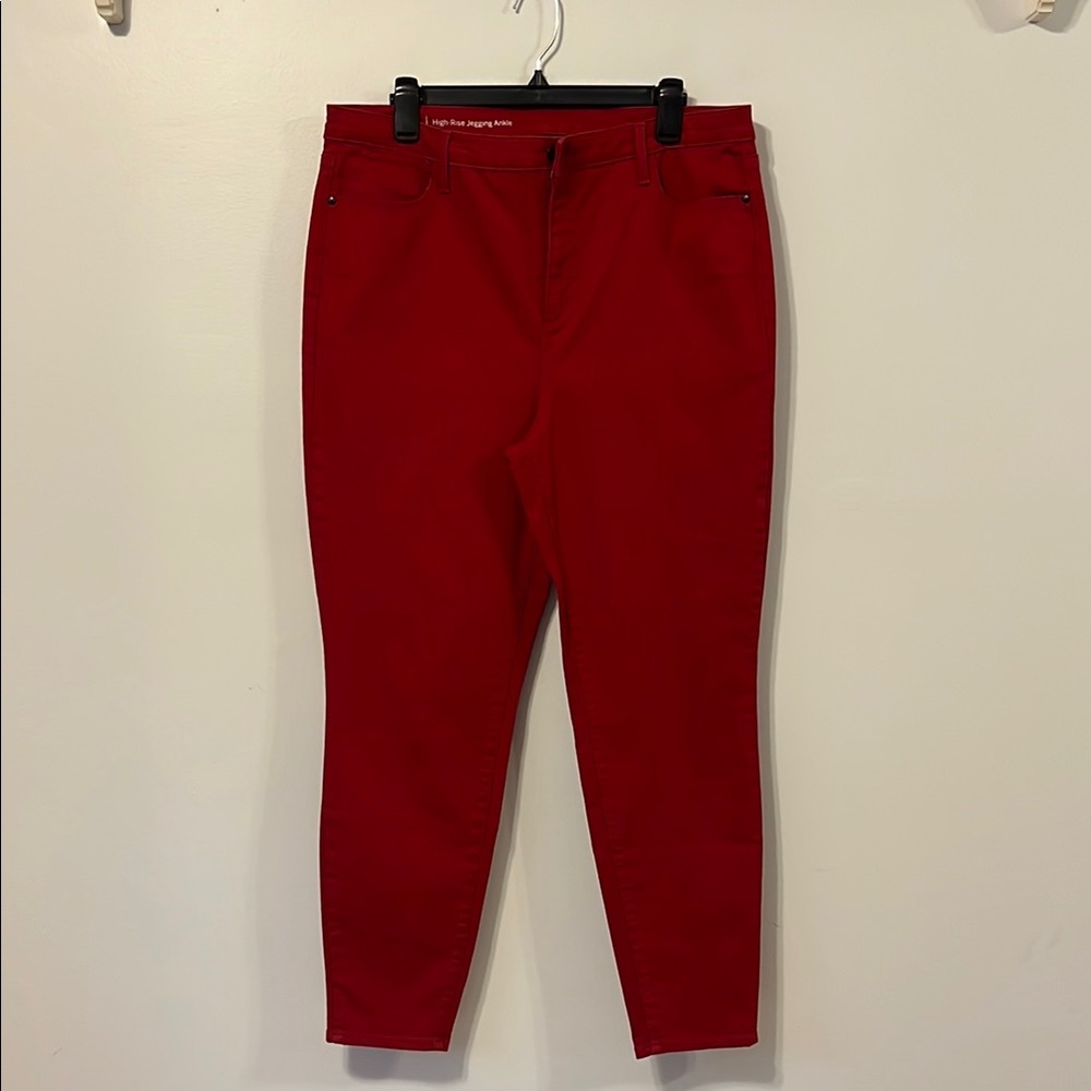 Women's Red‎ Jeans